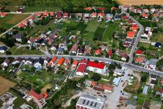 Letecký pohľad na dedinu